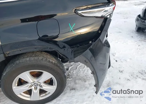 2020 Toyota Highlander L z USA, uszkodzony, nr VIN 5TDCZRBH9LS002440